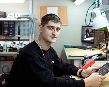 Мастер сервисного центра по ремонту техники Brauberg